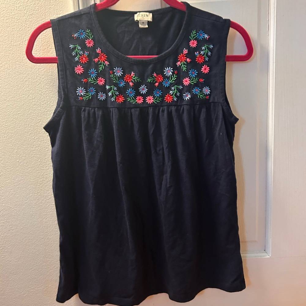 J crew sleeveless jersey embroidered shirt S